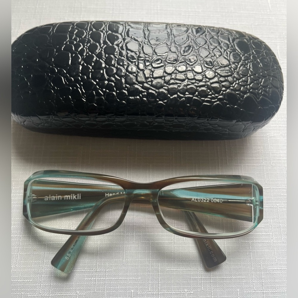 👓 vintage Alain Mikli Women's frame only in Brown and Blue + case